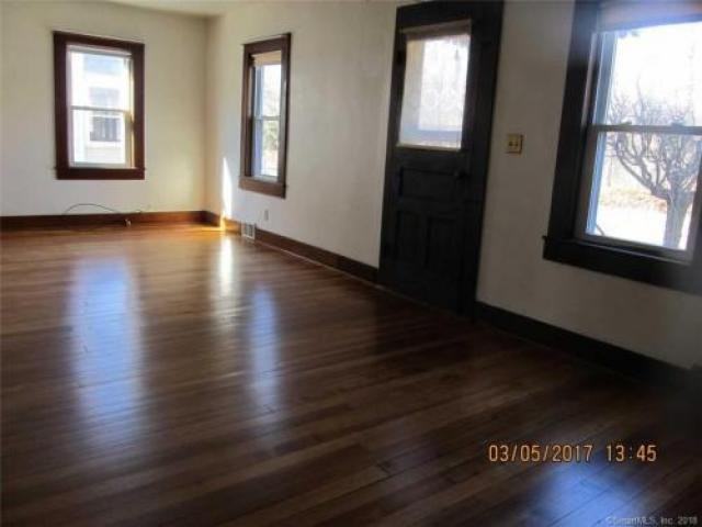 103 West St - Photo 3 of 4