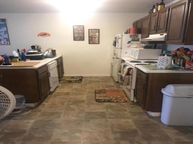 195 Steuben St - Photo 2 of 6