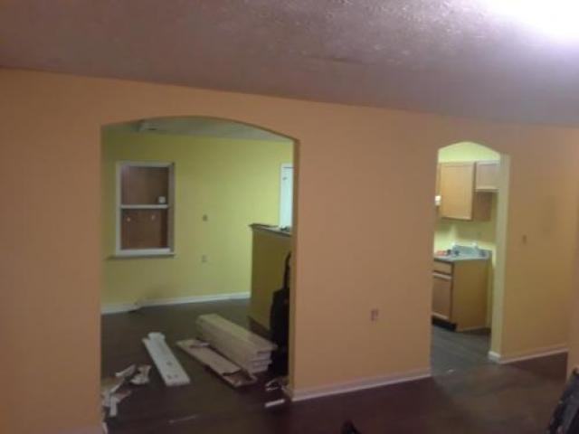 900 Oakhill Ave SW - Photo 3 of 6