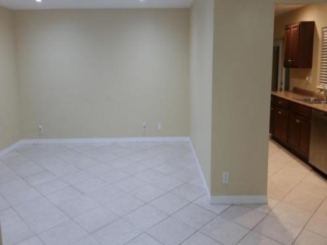 11510 SW 112th Ave - Photo 3 of 6