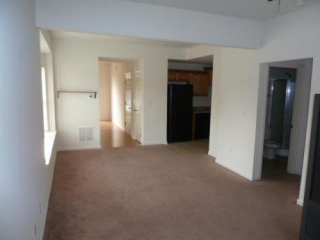 2610 Longleaf Pl - Photo 2 of 6