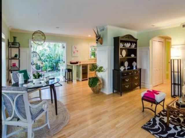 924 Coquina Ln - Photo 2 of 3
