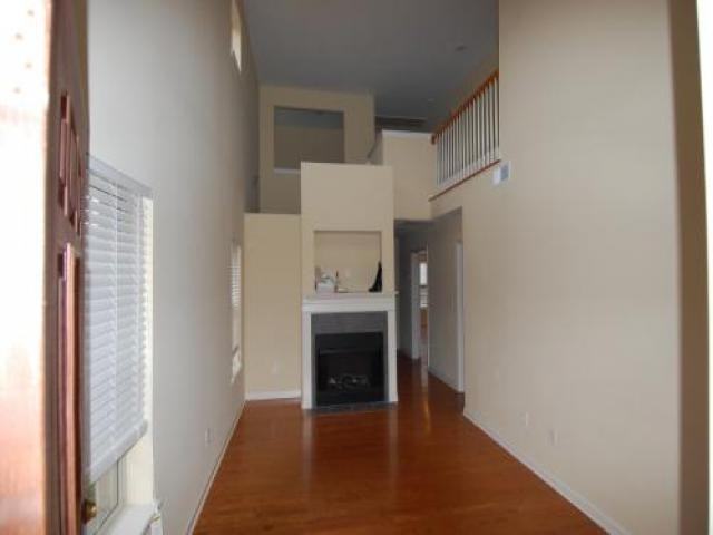 2626 Longleaf Pl - Photo 2 of 6