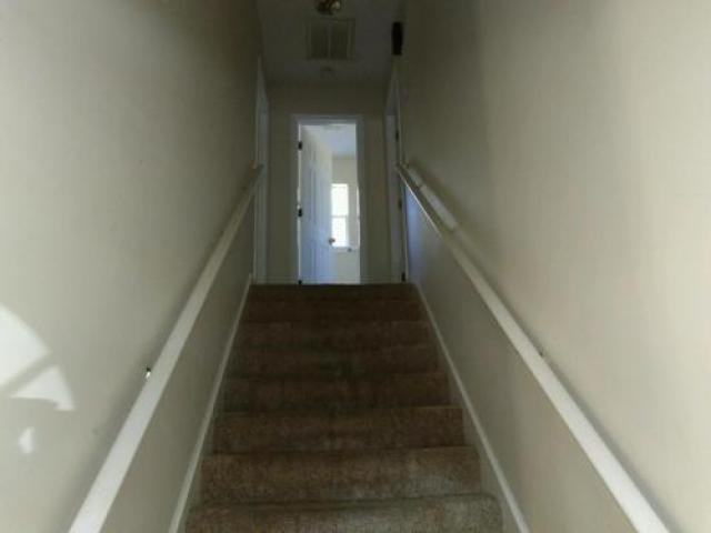 33 Del - A - Rae Cir - Photo 2 of 6