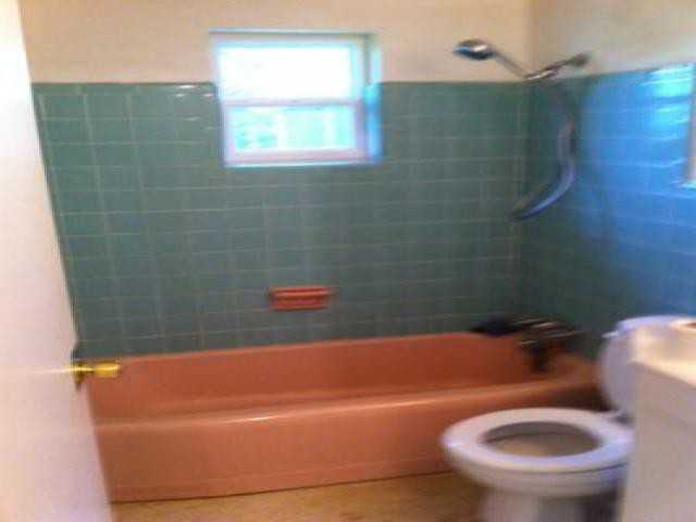 113 W Gibson St - Photo 2 of 6