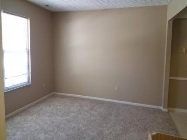 7899 Meadowhaven Blvd - Photo 2 of 2