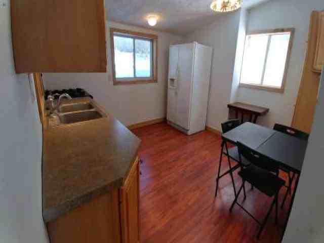 167 Bishop - Photo 3 of 6