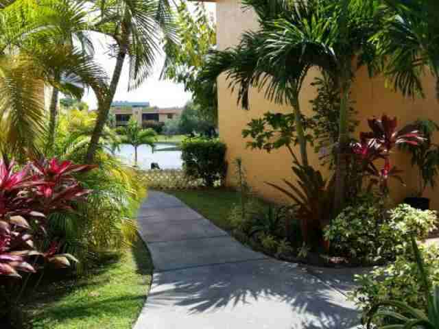 10889 NW 7th St - Photo 3 of 6