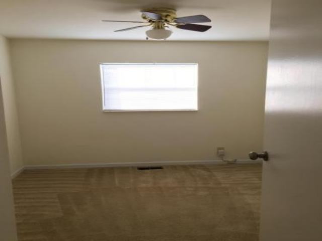 10744 Invicta Ct - Photo 3 of 6