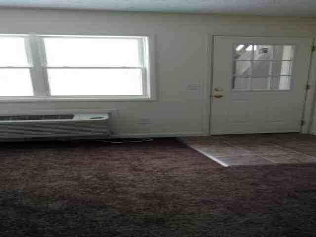 30 Knox Dr - Photo 2 of 3