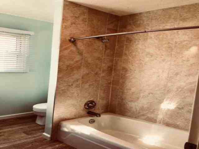 2317 Westchester Blvd - Photo 3 of 6