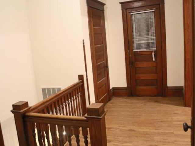 1117 3rd Ave - Photo 2 of 6