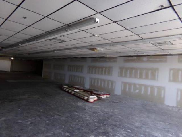 1242 S Main St - Photo 3 of 6