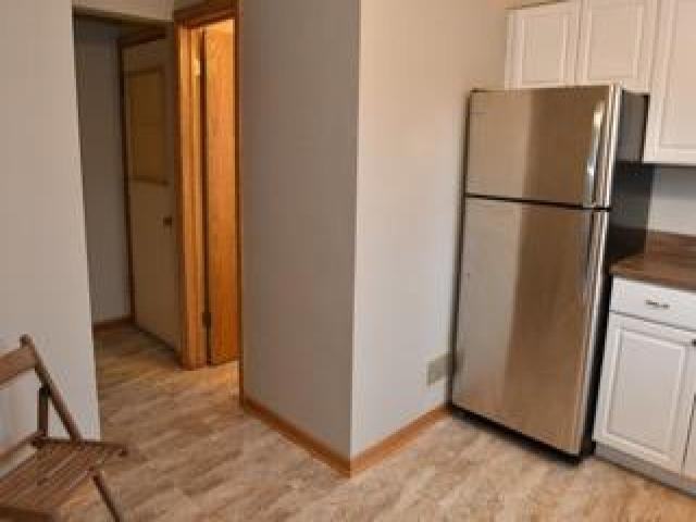 24 S Stone Ave - Photo 3 of 6