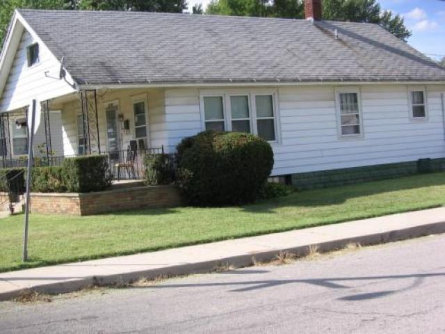 2201 Roger St - Photo 2 of 6