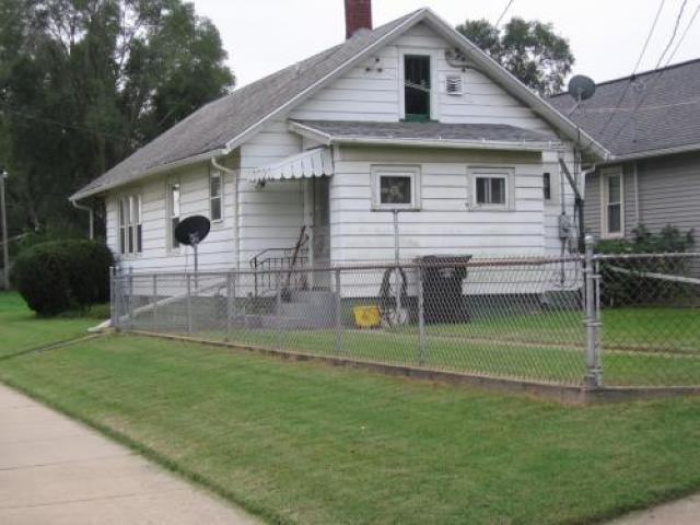 2201 Roger St - Photo 3 of 6