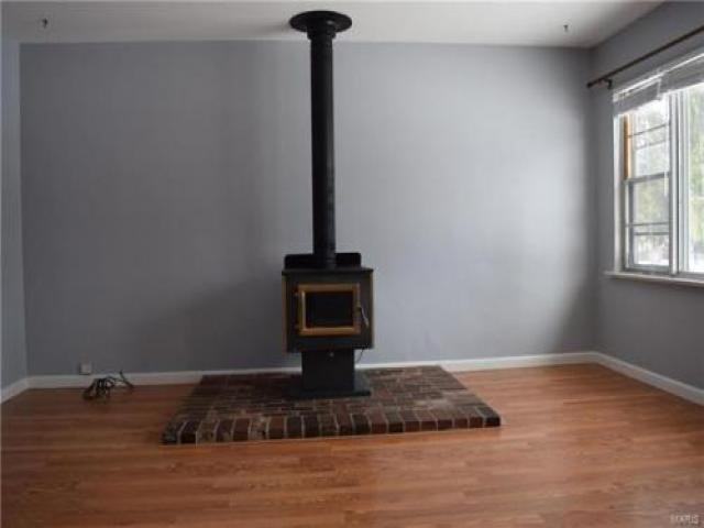 4229 Beauty Ln - Photo 3 of 6