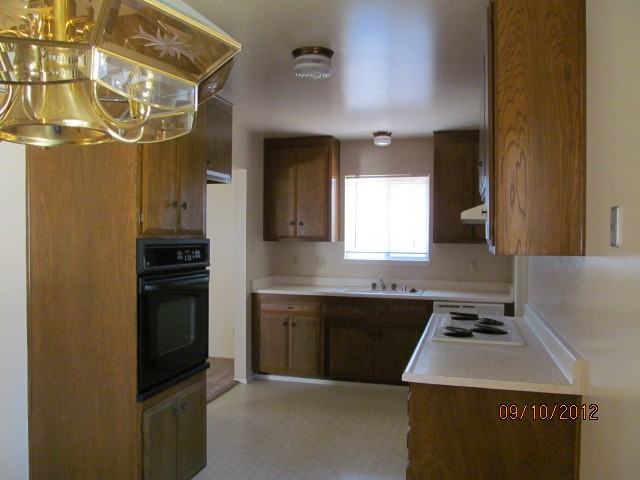 2546 Key W Way - Photo 3 of 8