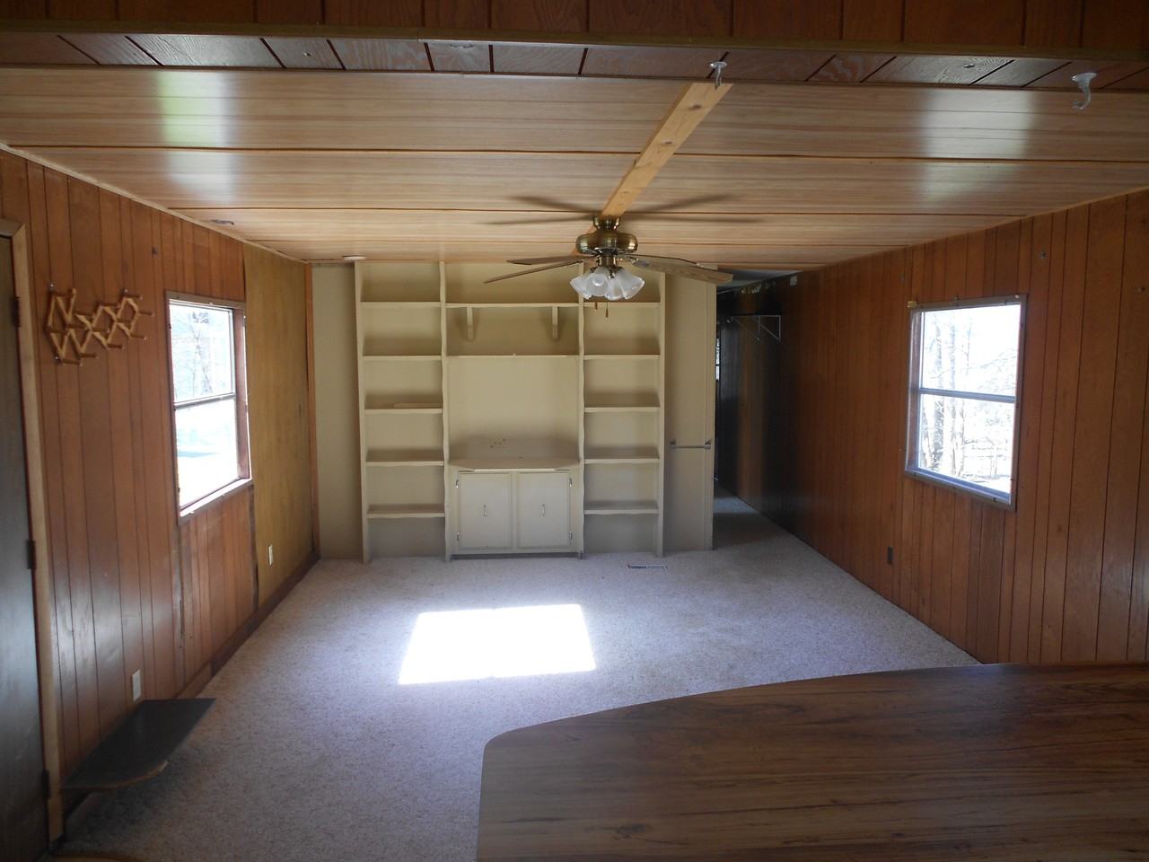 57 Ferguson Cir - Photo 2 of 8