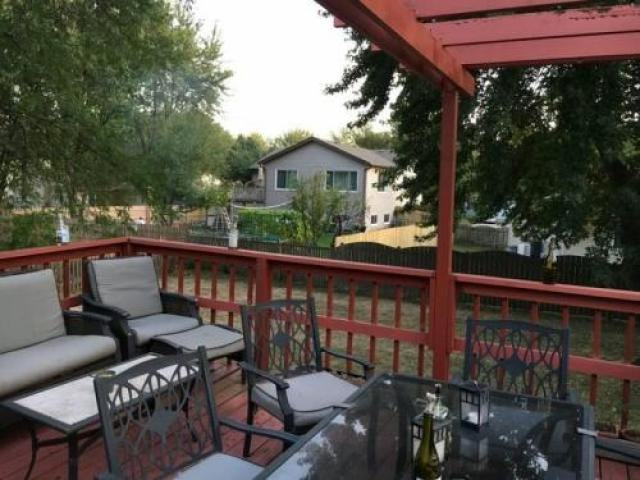 30W081 Elmwood Ct - Photo 3 of 4