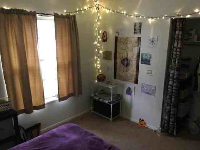 820 Oxford Ln - Photo 2 of 6