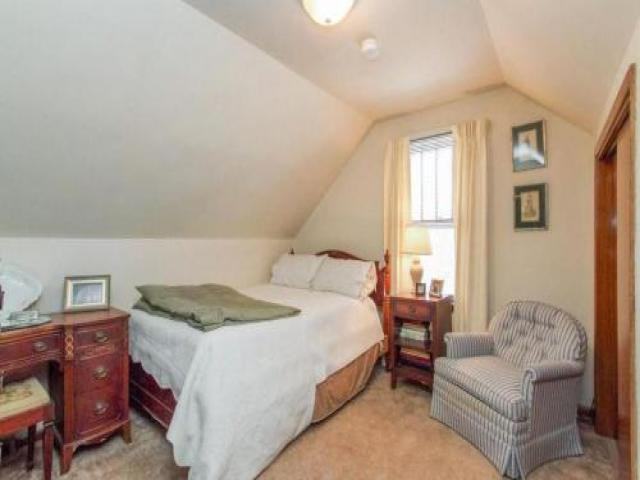 1016 Curtiss Ave - Photo 2 of 6