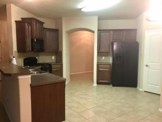 2505 Slalom Dr - Photo 2 of 6