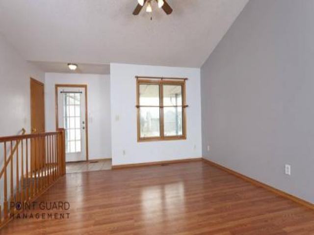 11914 W Britton St - Photo 2 of 6