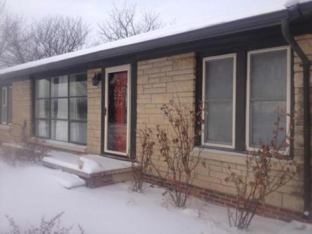 20855 School View Rd - Photo 2 of 6