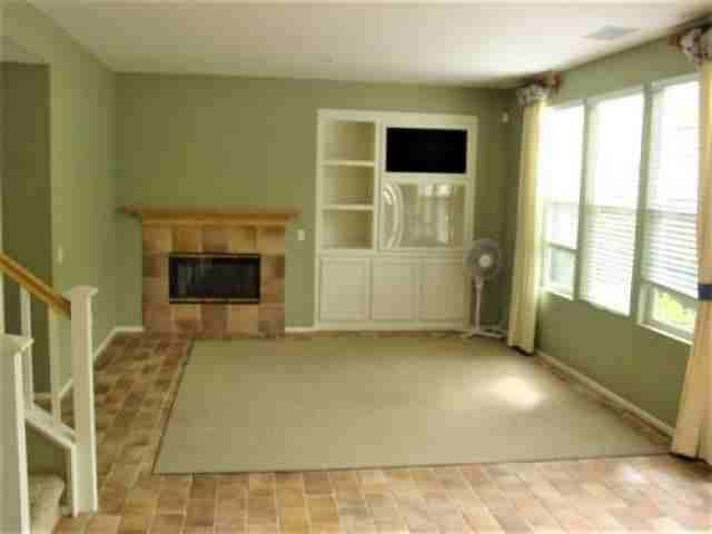 1208 Pescador Way - Photo 3 of 6