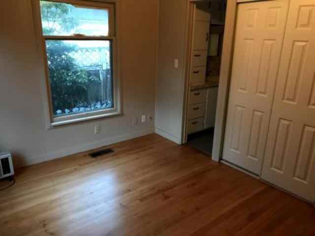 1306 E Victor St - Photo 3 of 5