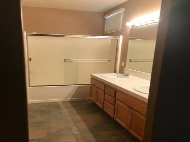 11615 White River Dr - Photo 2 of 6