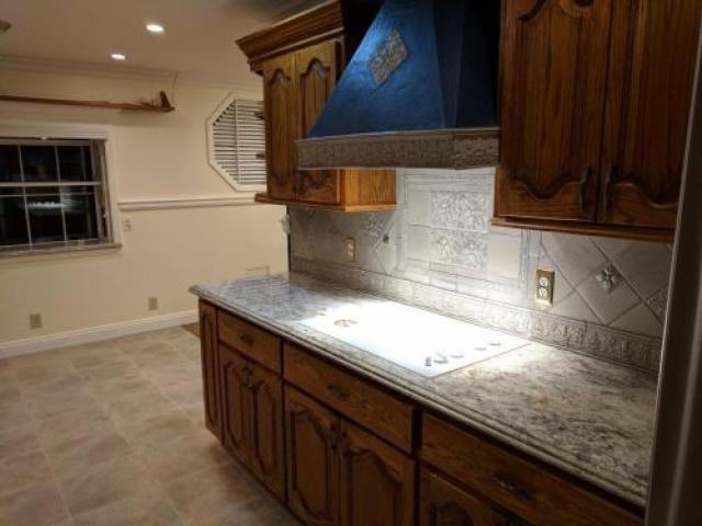 5060 Selinda Ln - Photo 2 of 6