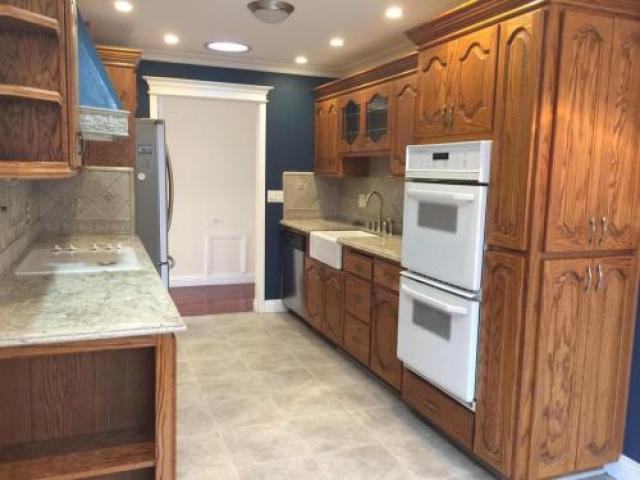 5060 Selinda Ln - Photo 3 of 6