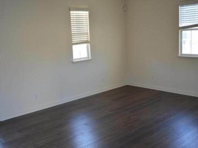 4144 Arezzo Pointe Ct - Photo 3 of 3