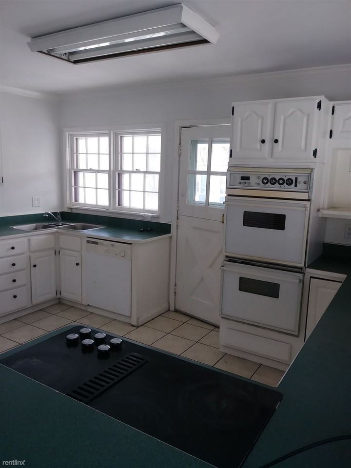 15 North Ave - Photo 2 of 7