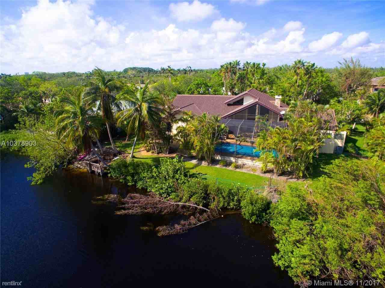 350 Campana Ave #350 - Photo 3 of 23