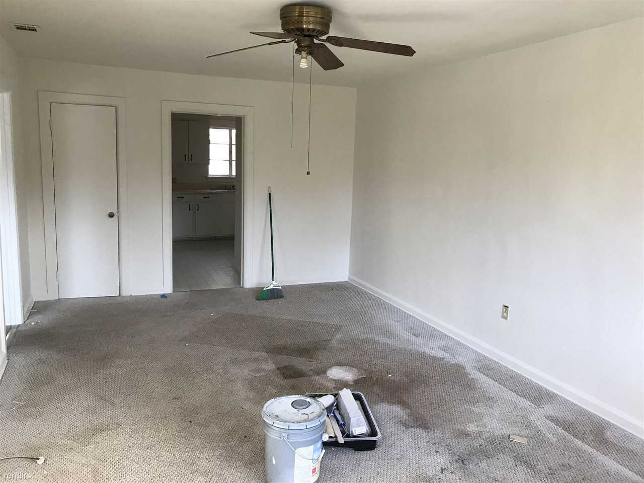 706 Covington Ave - Photo 2 of 10