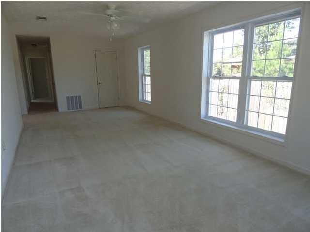 5440 Statler Ave - Photo 2 of 9