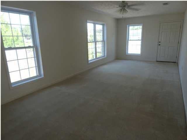 5440 Statler Ave - Photo 3 of 9