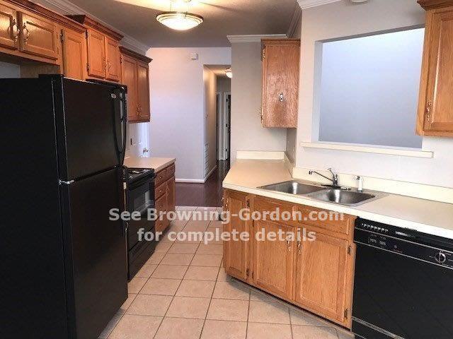 112 Peak Hill Cir - Photo 3 of 20