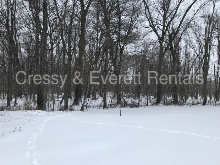 2425 Hochberger Rd - Photo 3 of 29