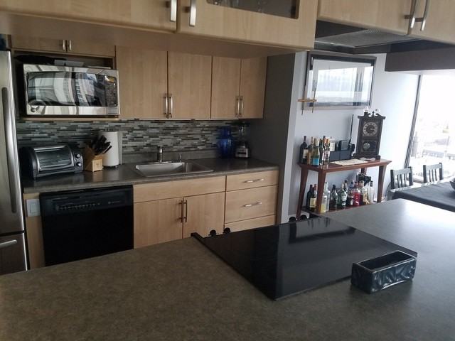 5455 North Sheridan Road #28742