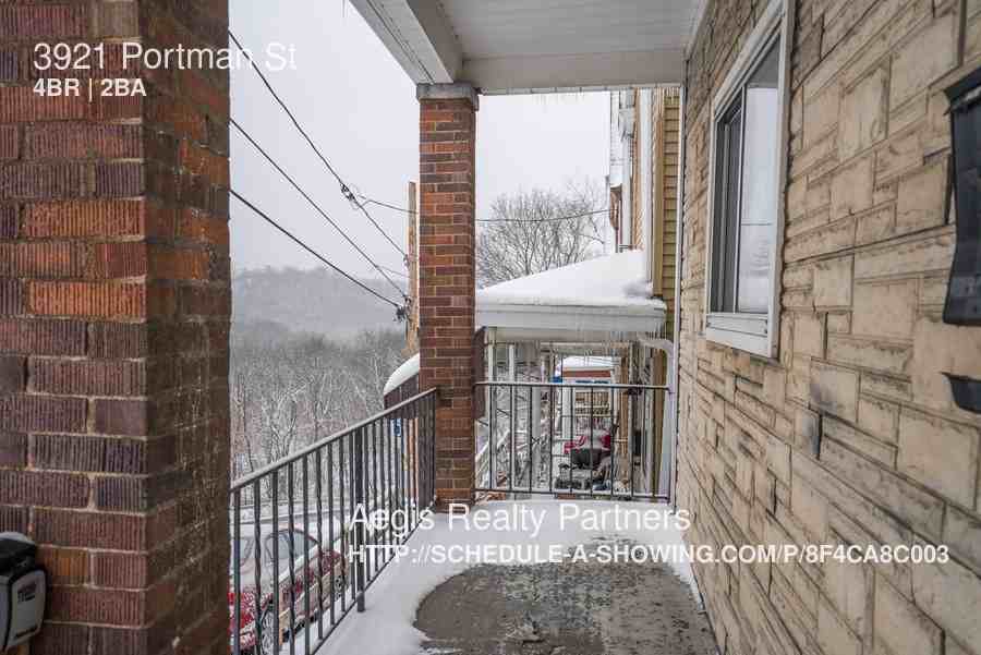 3921 Portman Ave - Photo 3 of 27