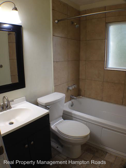 1533 Nelms Ave - Photo 3 of 17