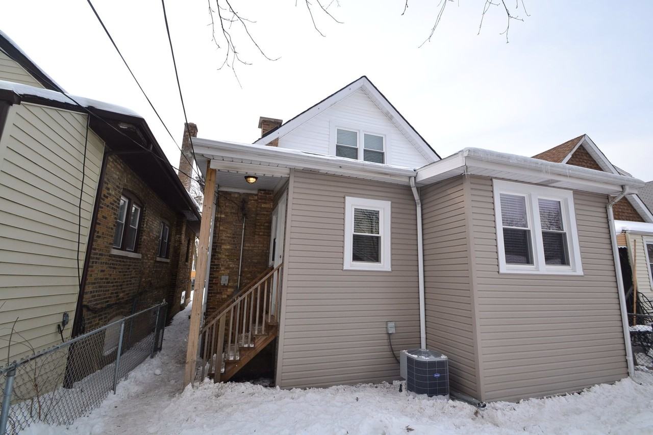 2321 N Normandy Ave - Photo 2 of 10