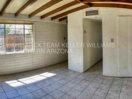 751 E Waverly St - Photo 3 of 4