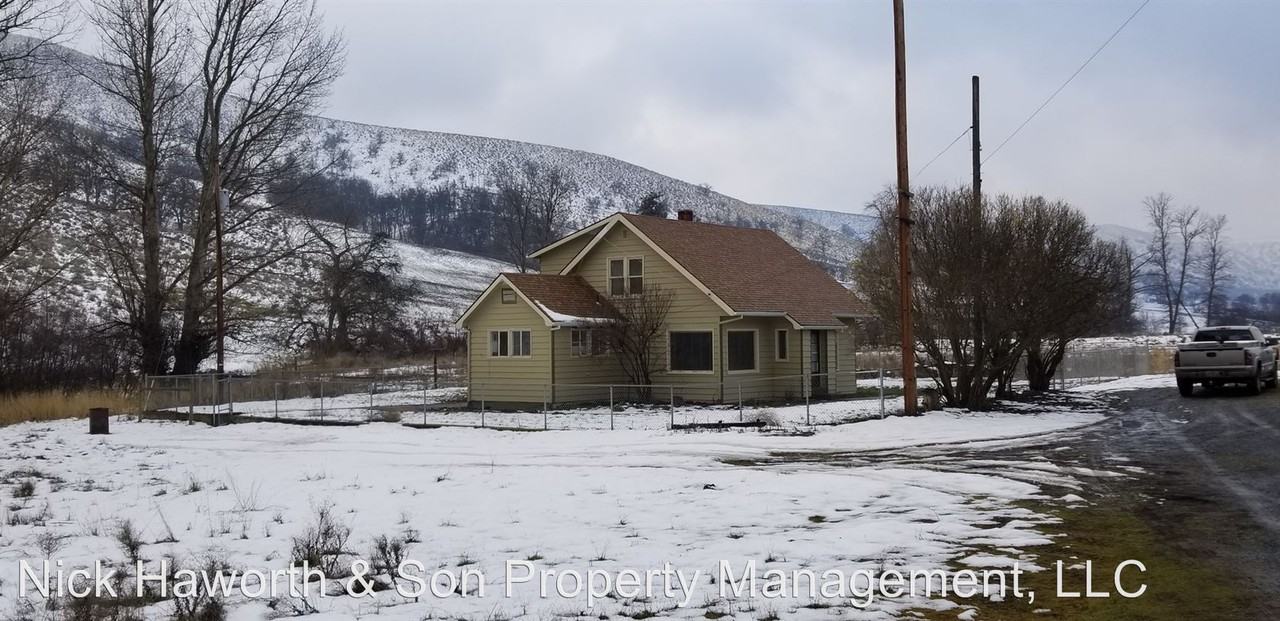 6060 8 Mile Rd - Photo 2 of 2