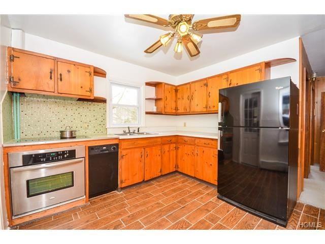 32 Trolley Rd - Photo 3 of 18