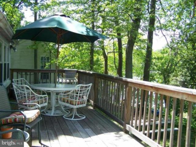 736 Honeysuckle Trail - Photo 2 of 6